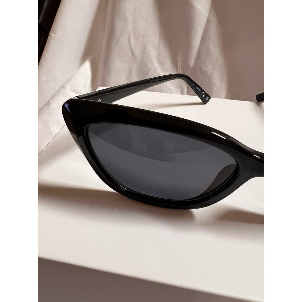 Guess women sunglasses GF 6197 01A - Picture 3 of 6